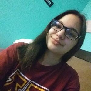 Meet your Posher, Tory